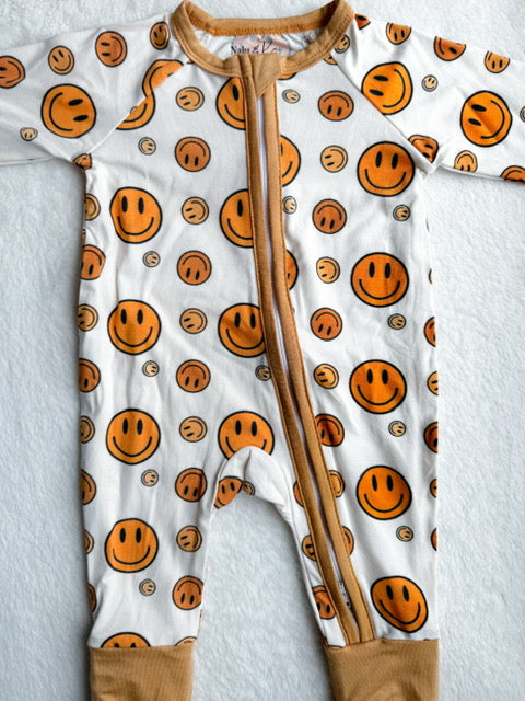 Salty Smiles Bamboo Zippy 🙂